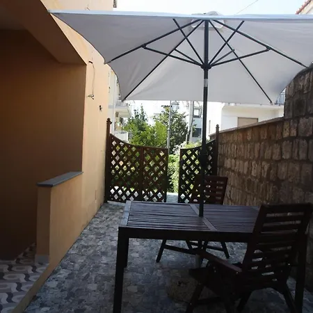 Maria Guest house Meta